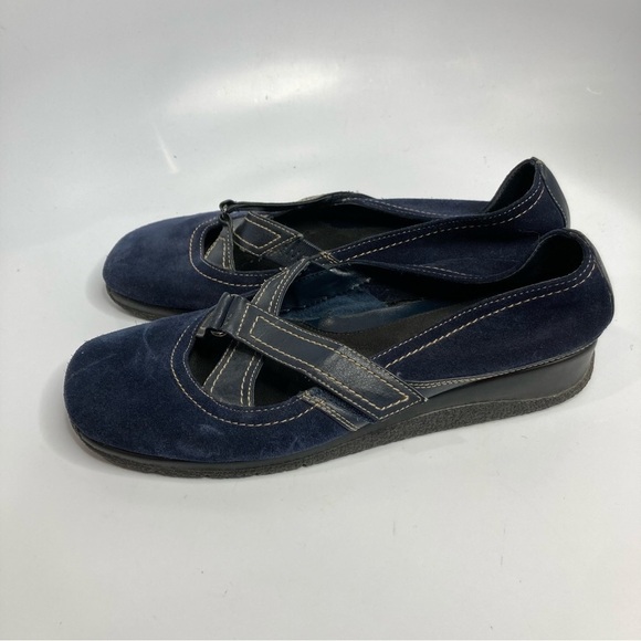 AEROSOLES butterscotch flats navy blue leather size 8.5 - Picture 3 of 8